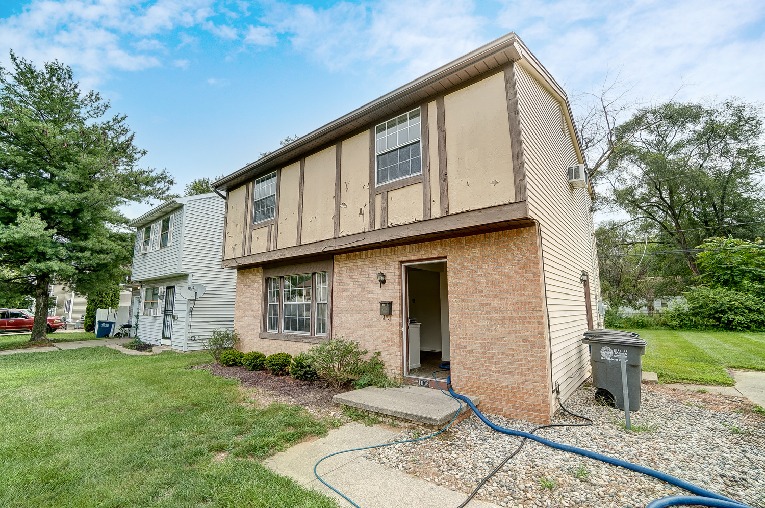 Property thumbnail image